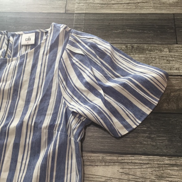 CAbi #5343 Women's Wing Top Size Small Blue White Striped Linen Blend - Picture 9 of 10